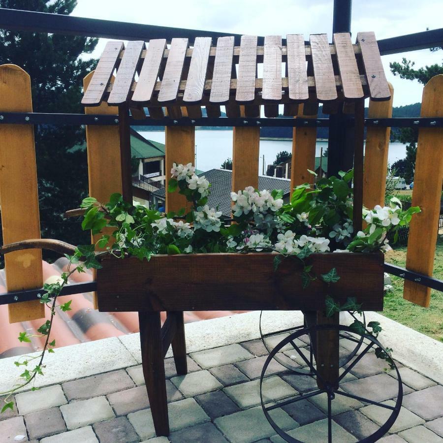 A Due Passi Bed & Breakfast Lorica Ngoại thất bức ảnh